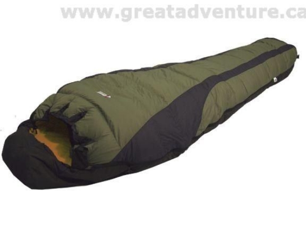 Picture of BLOWOUT: Delta Heater 20°F - Sleeping Bag by Chinook®