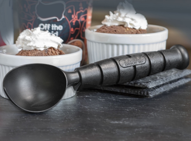 Dessert Destroyer Ice Cream Scoop by KA-BAR®