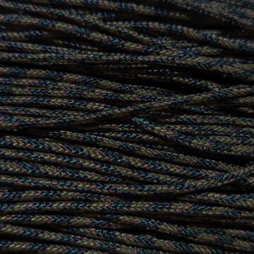 Show details for Woodland Camo | 95 Paracord 180lb | 100 Feet 95 paracord woodland camo