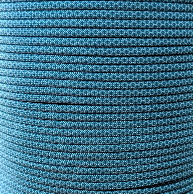 Picture of Turquoise with Teal Diamonds - 100 Ft - 550 LB Paracord